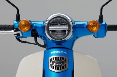 Honda Super Cub C110 ABS đèn
