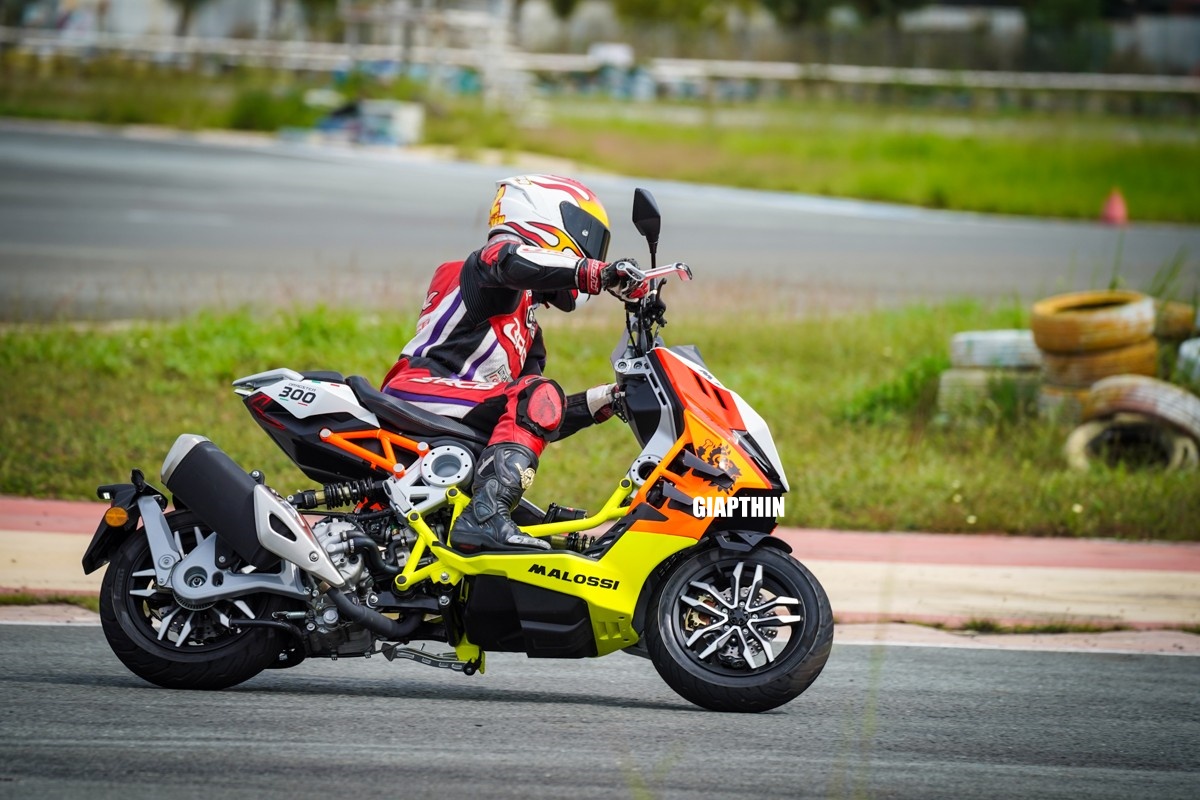 Italjet Dragster 300 chính thức có mặt tại Việt Nam: Urban SuperBike với Thiết Kế và Công Nghệ Đột Phá